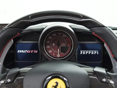 صورة مصغرة 12 لـ 2023 Ferrari 812 GTS