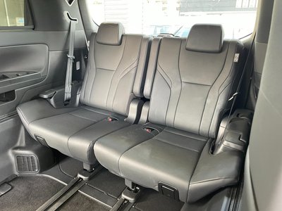 2023 Toyota ALPHARD — миниатюра 33