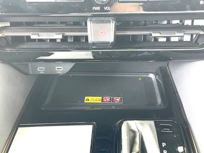 2023 Toyota ALPHARD — миниатюра 18