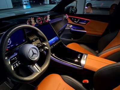 MERCEDES-BENZ GLC - 7