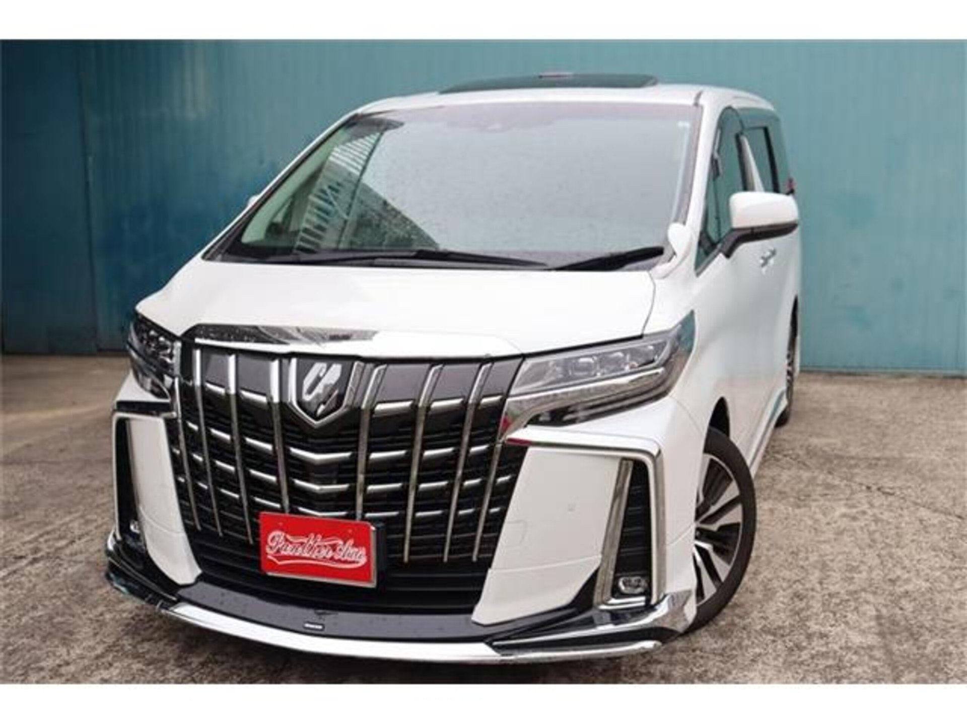 TOYOTA ALPHARD - View 1