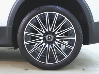 2024 Mercedes-BENZ GLB thumbnail 31