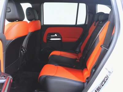 2024 Mercedes-BENZ GLB thumbnail 29