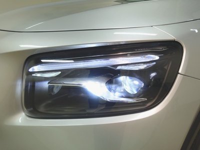 2024 Mercedes-BENZ GLB photo 3