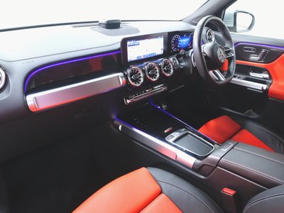 2024 Mercedes-BENZ GLB thumbnail 11