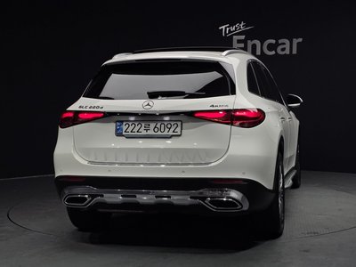 MERCEDES-BENZ GLC - 4