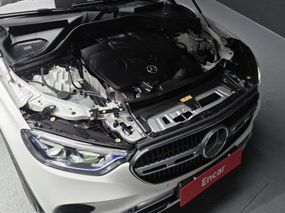 MERCEDES-BENZ GLC - 7