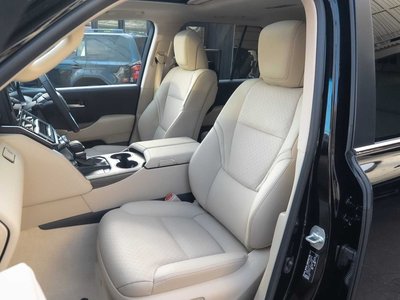 2025 Toyota LAND CRUISER 300 — миниатюра 20