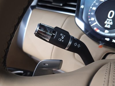 2022 LAND Rover RANGE ROVER — миниатюра 38