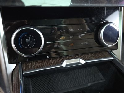 2022 LAND Rover RANGE ROVER — миниатюра 32