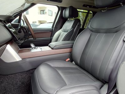 2025 LAND Rover RANGE ROVER thumbnail 32