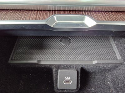 2025 LAND Rover RANGE ROVER thumbnail 24