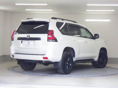 TOYOTA LAND CRUISER PRADO - 2