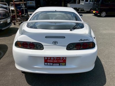 TOYOTA SUPRA - 8