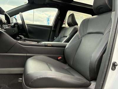 TOYOTA CROWN ESTATE - 6