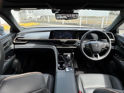 TOYOTA CROWN ESTATE - 5