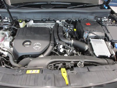 2026 Mercedes-BENZ GLB — миниатюра 37