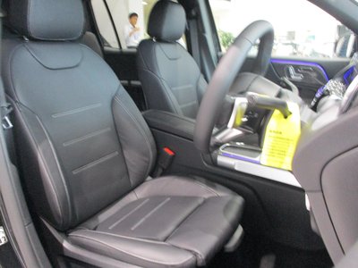 2026 Mercedes-BENZ GLB — миниатюра 14