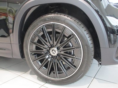 2026 Mercedes-BENZ GLB — миниатюра 36