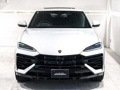 LAMBORGHINI URUS - 5