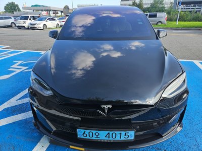 2023 Tesla MODEL X — фото 1