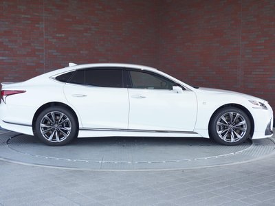LEXUS LS - 5
