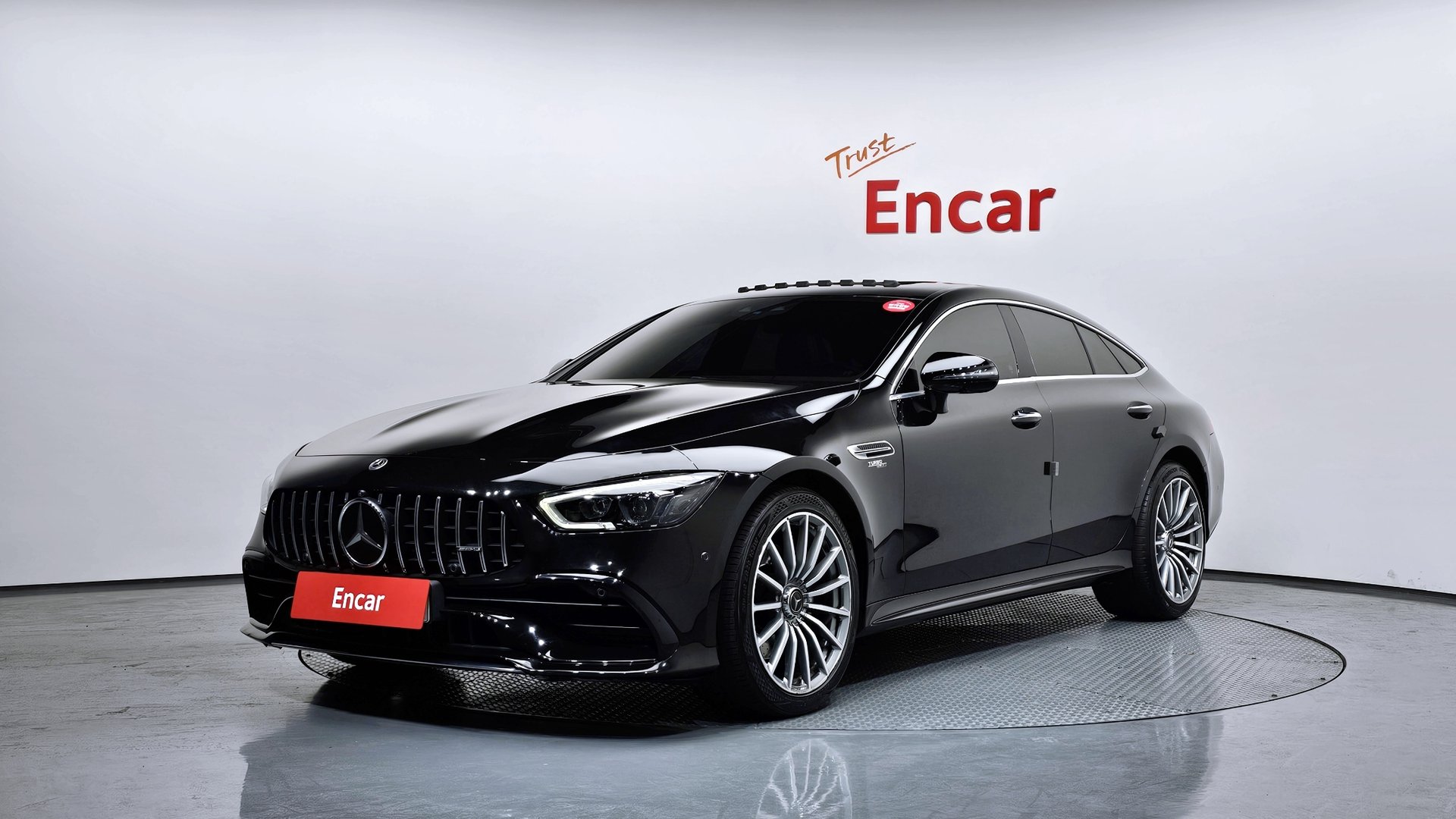 MERCEDES-BENZ GT AMG - View 1