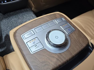 2023 GENESIS G80 (RG3) — миниатюра 17