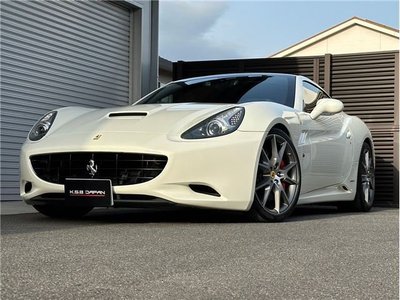 FERRARI CALIFORNIA - 4