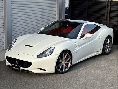 FERRARI CALIFORNIA - 7