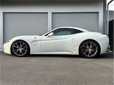 FERRARI CALIFORNIA - 9