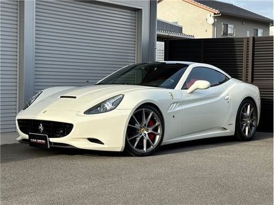 FERRARI CALIFORNIA - 2