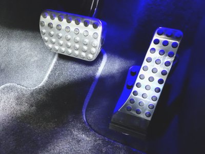 MERCEDES-BENZ GLC - 9