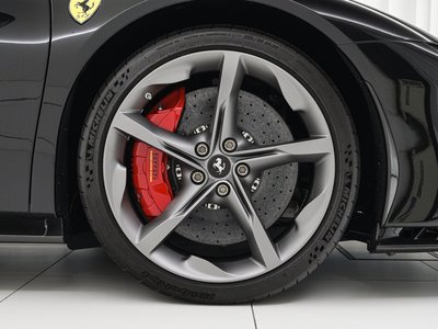 FERRARI SF90 SPIDER - 9