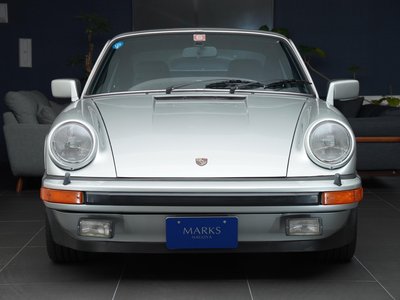 PORSCHE 911 - 7
