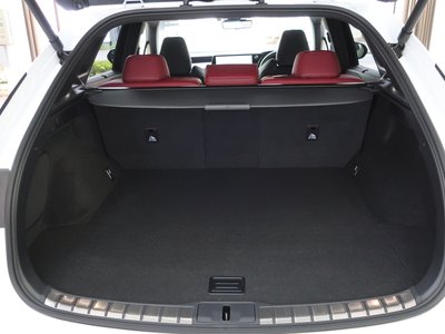 صورة مصغرة 46 لـ 2023 Lexus RX