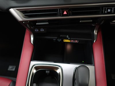 صورة مصغرة 24 لـ 2023 Lexus RX