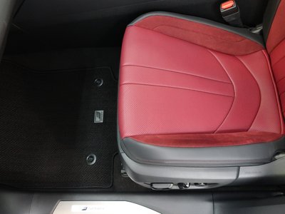 صورة مصغرة 39 لـ 2023 Lexus RX