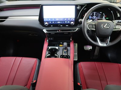 صورة مصغرة 23 لـ 2023 Lexus RX
