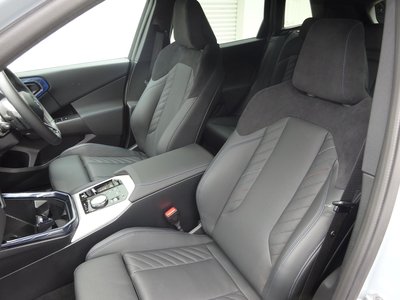 2025 BMW X3 — миниатюра 20