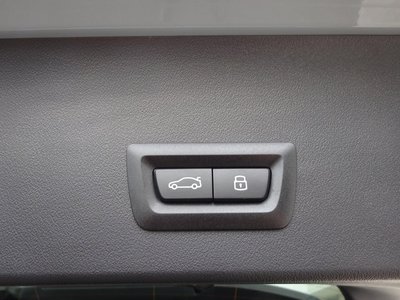 2025 BMW X3 — миниатюра 18