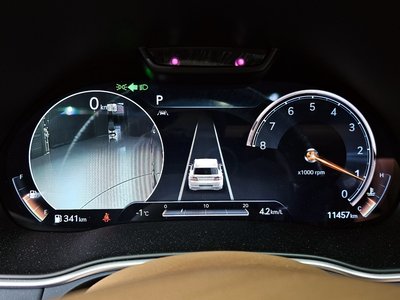 GENESIS GV80 - 8