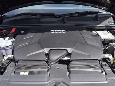 AUDI Q8 - 6