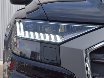 AUDI Q8 - 4