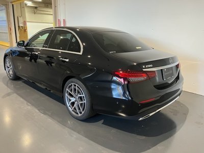 MERCEDES-BENZ E-CLASS - 4