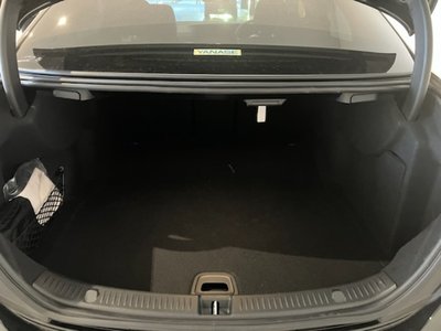 MERCEDES-BENZ E-CLASS - 10