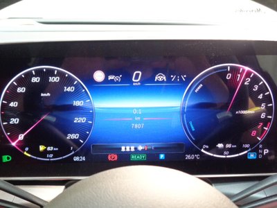 2024 Mercedes-BENZ GLC — миниатюра 35