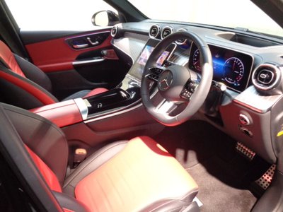 2024 Mercedes-BENZ GLC — миниатюра 18