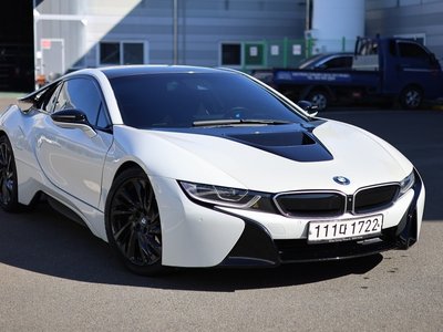 BMW I8 - 1