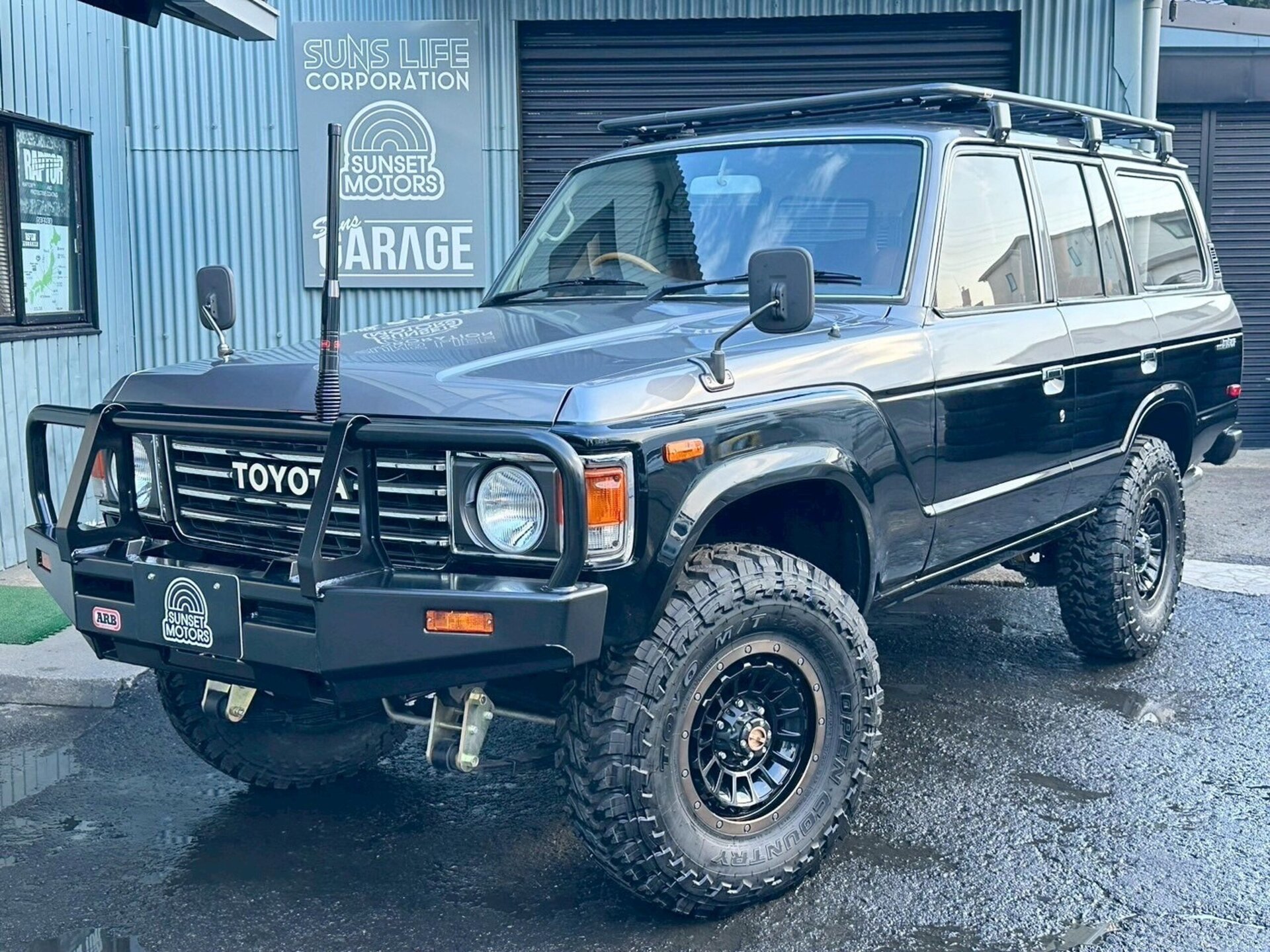 TOYOTA LAND CRUISER 60 - View 1